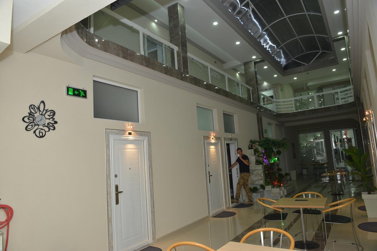 Atina Lux Hostel Leskovac  Zewnętrze zdjęcie